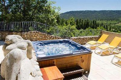 фото отеля Hotel Le Colombier Moustiers-Sainte-Marie
