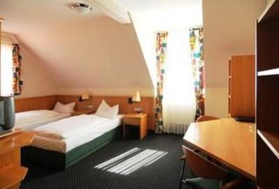 фото отеля Altstadthotel Kneitinger Abensberg