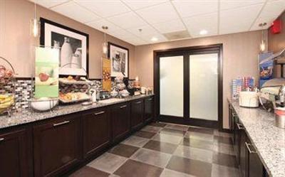 фото отеля Hampton Inn Tampa International Airport / Westshore