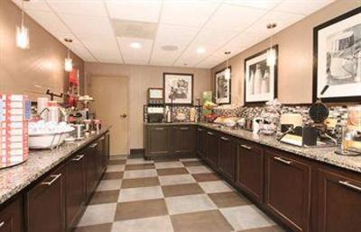 фото отеля Hampton Inn Tampa International Airport / Westshore