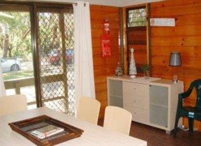 фото отеля Shelly Beach Cabins