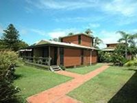Shelly Beach Cabins