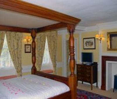 фото отеля Chalk Lane Hotel Epsom