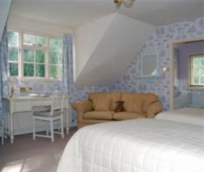 фото отеля Chalk Lane Hotel Epsom