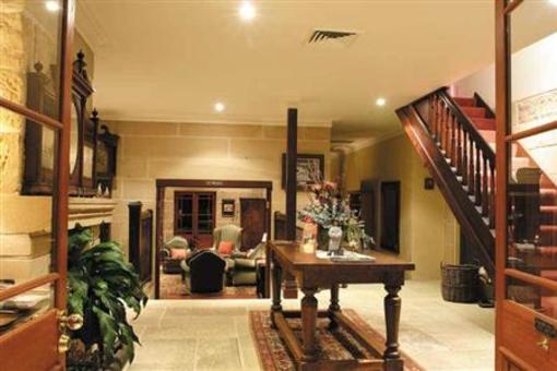 фото отеля Capers Guest House
