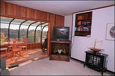 фото отеля Maritimer Bed and Breakfast Gibsons