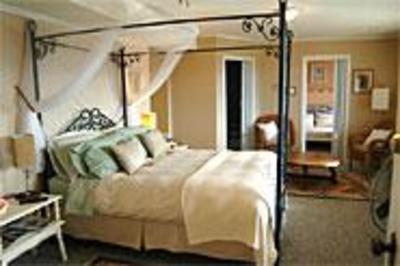 фото отеля Maritimer Bed and Breakfast Gibsons