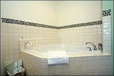 фото отеля Maritimer Bed and Breakfast Gibsons
