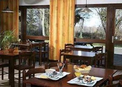 фото отеля Inter Hotel Amarys Tarbes