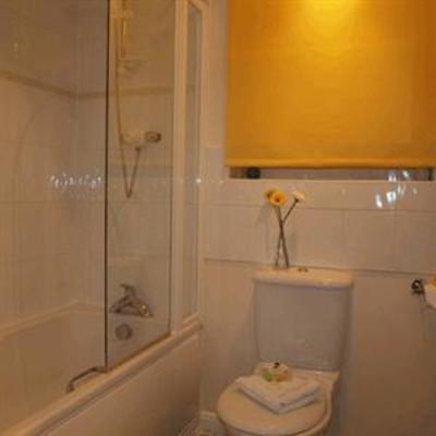 фото отеля Cotels Serviced Apartments Cleveland