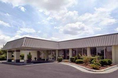 фото отеля Monroe Days Inn