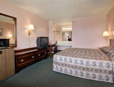 фото отеля Monroe Days Inn