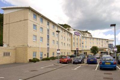фото отеля Premier Inn Central Ferry Terminal Dover
