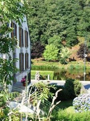 фото отеля Le Logis de la Sabotiere Hotel Plumeliau