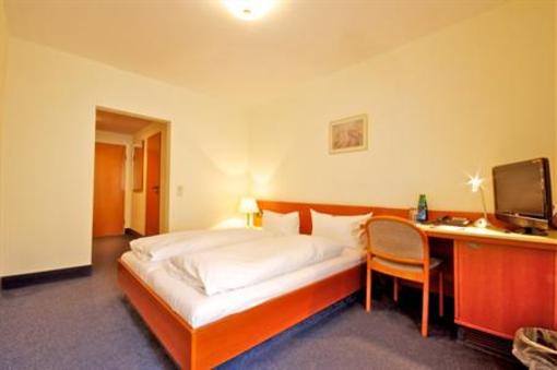 фото отеля Zum Stern Hotel Siegburg