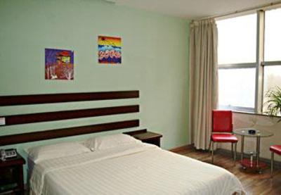 фото отеля Century Commercial Hotel Zibo