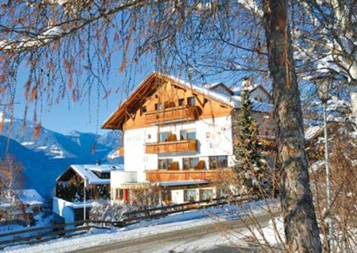 фото отеля Tyrol