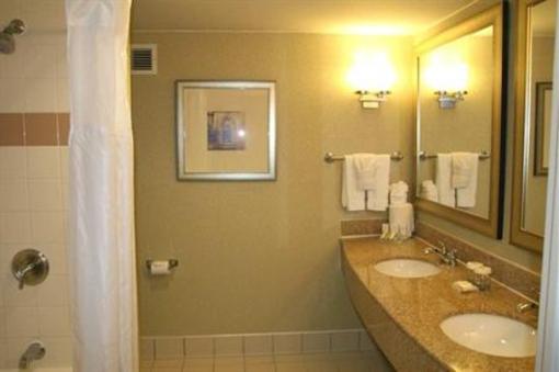 фото отеля Hilton Garden Inn Jacksonville JTB / Deerwood Park