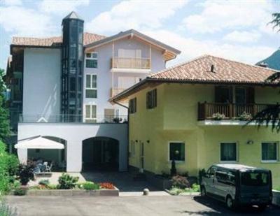 фото отеля Scarano Hotel Levico Terme