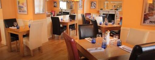 фото отеля The Atherstone Red Lion Hotel