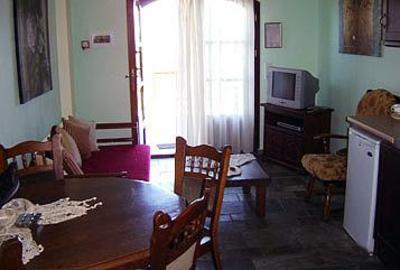фото отеля Smaragdi Hostel