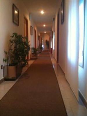 фото отеля Hostal Cervantes Valdemoro