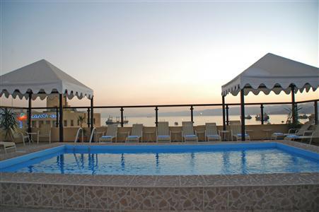 фото отеля Days Inn Hotel & Suites Aqaba