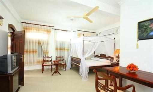 фото отеля Janasetha Luxury Apartment Galle