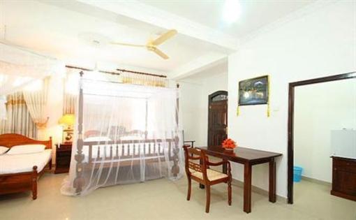 фото отеля Janasetha Luxury Apartment Galle
