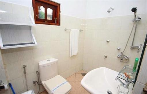 фото отеля Janasetha Luxury Apartment Galle