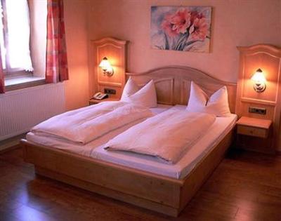 фото отеля Hotel Altwirt