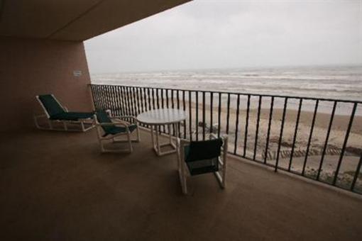 фото отеля Inverness at South Padre
