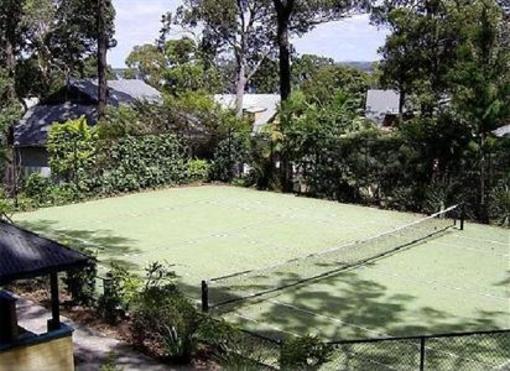 фото отеля Lake Macquarie Resort Accommodation Cams Wharf