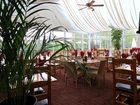 фото отеля Woodfalls Inn Redlynch