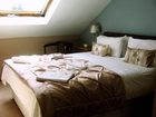 фото отеля Woodfalls Inn Redlynch