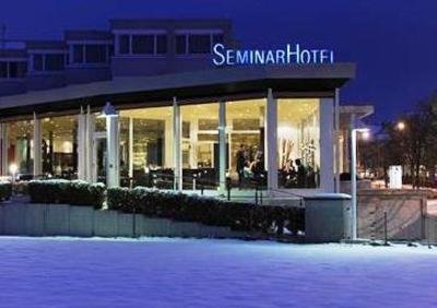 фото отеля SeminarHotel am Agerisee