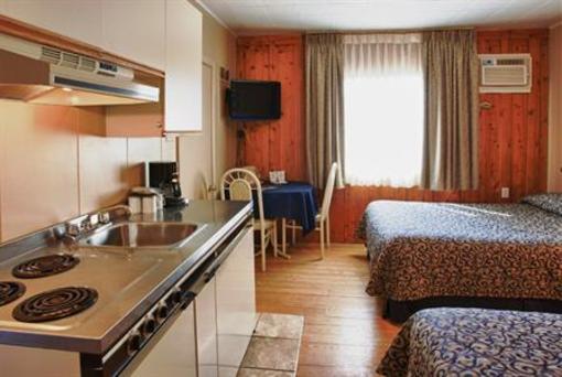 фото отеля Motel Le Riverain
