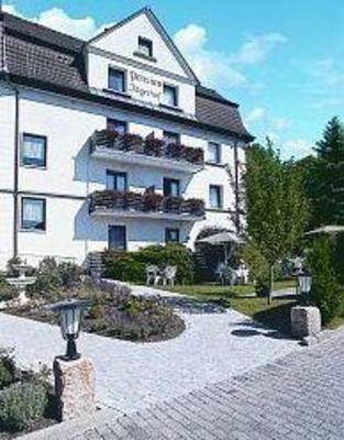 фото отеля Hotel Jägerhof Bad Bruckenau