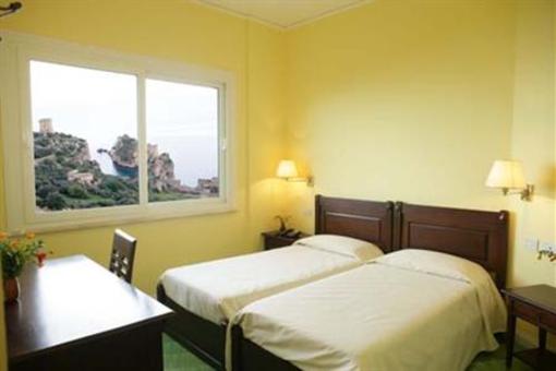 фото отеля Hotel Torre Bennistra