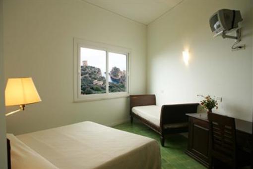 фото отеля Hotel Torre Bennistra