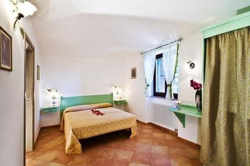 фото отеля Affittacamere Le Querce