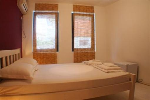 фото отеля Deep Blue Guest House