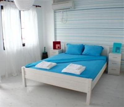 фото отеля Deep Blue Guest House