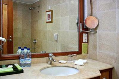 фото отеля Central Plaza Hotel Dalian