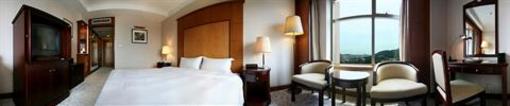 фото отеля Central Plaza Hotel Dalian