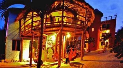 фото отеля Tribu Hostel