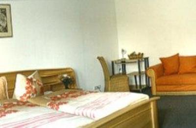 фото отеля Hotel Garni Zum Rebstock