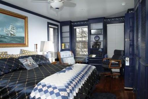 фото отеля Academy Bed and Breakfast