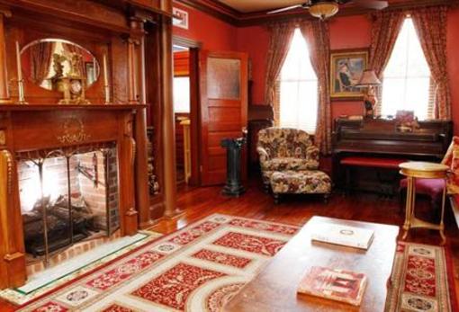 фото отеля Academy Bed and Breakfast