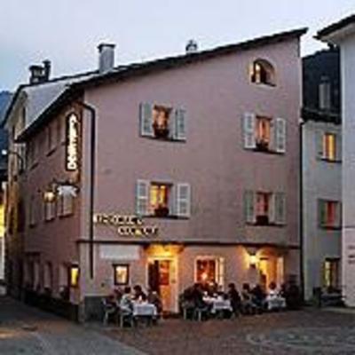 фото отеля Hotel Centrale Poschiavo
